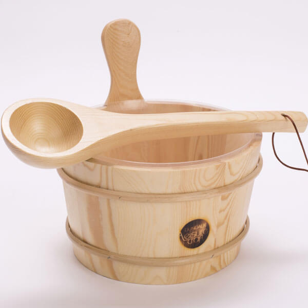LeisureCraft™ Bucket & Ladle for Rock Saturation