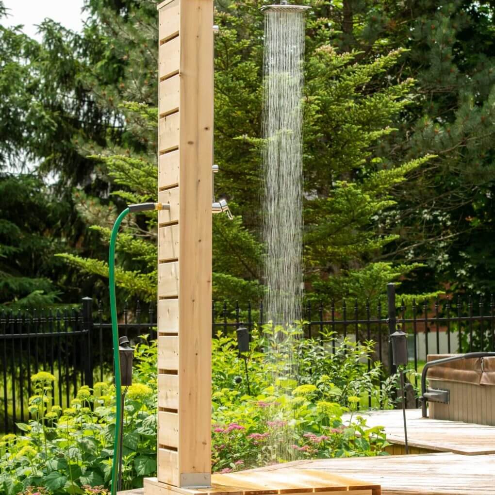 LeisureCraft™ Canadian Timber Sierra Pillar Shower