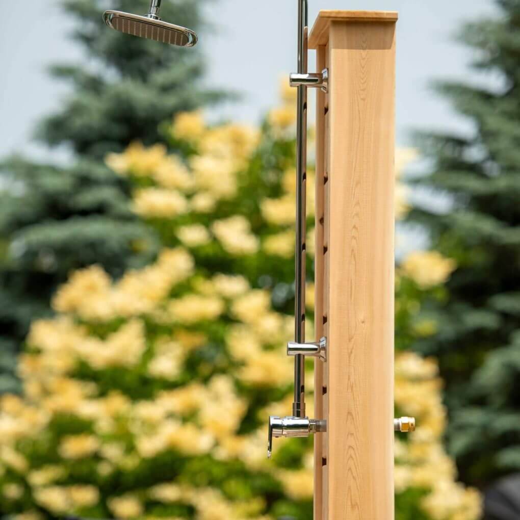 LeisureCraft™ Canadian Timber Sierra Pillar Shower